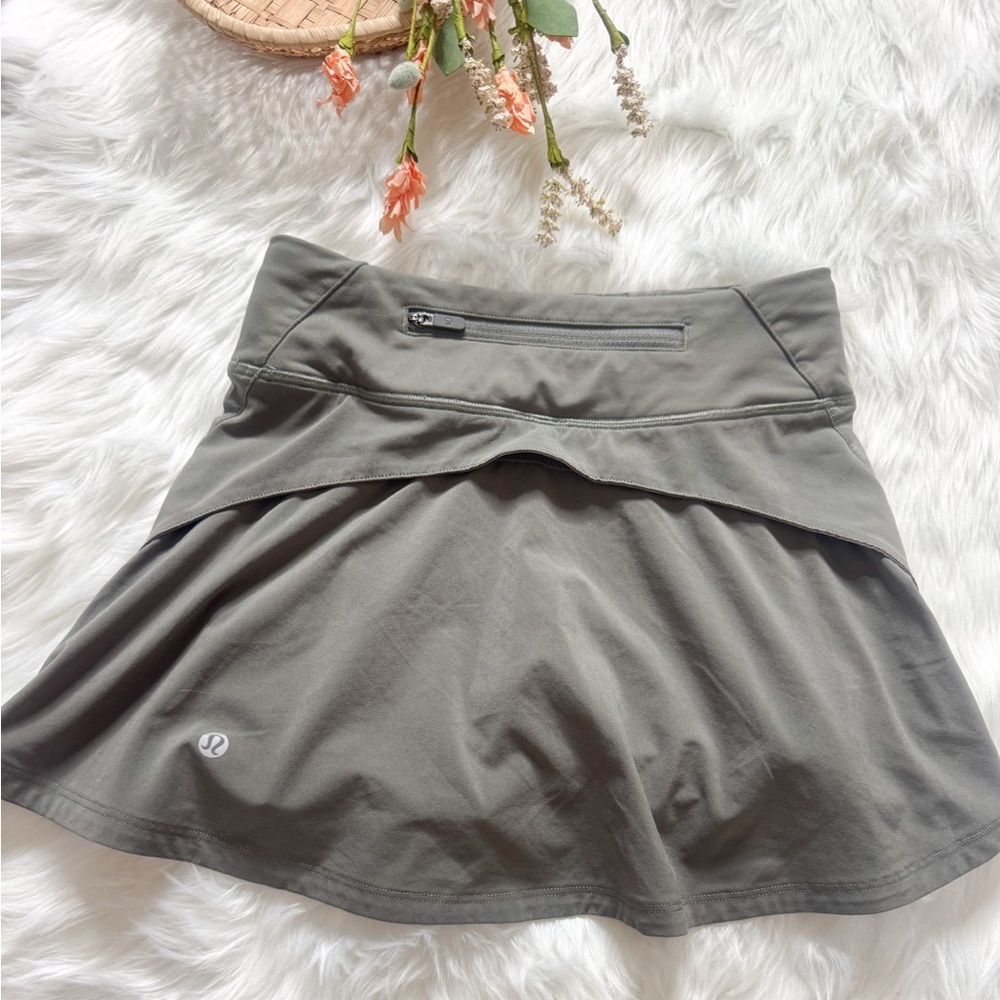 Lululemon Playoff the Pleats tennis skirt Grey Sage 00 - Picture 3 of 3